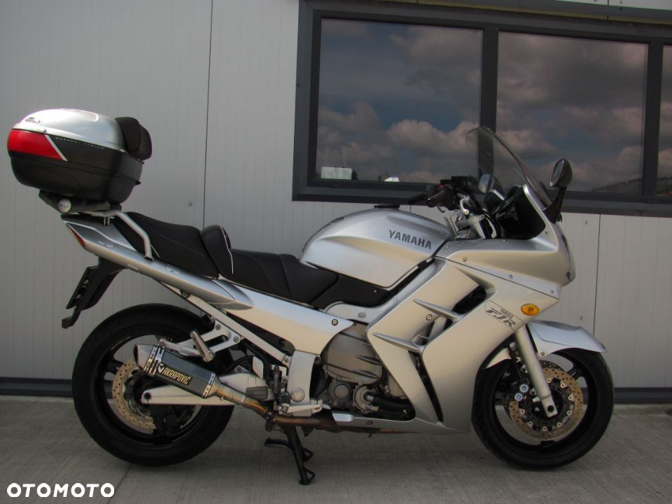 Yamaha FJR - 2
