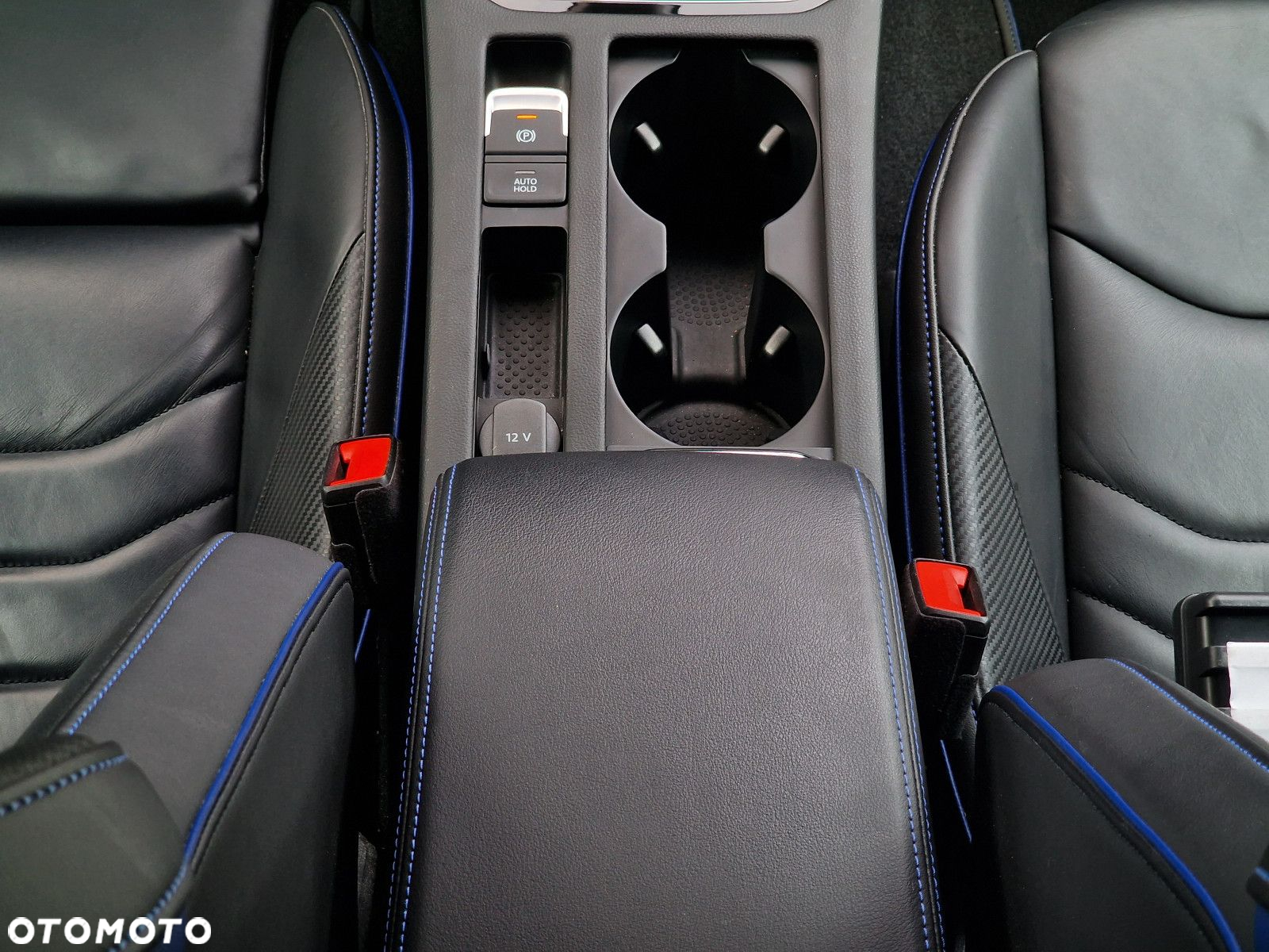 Volkswagen Arteon 2.0 TSI 4Motion R DSG - 18