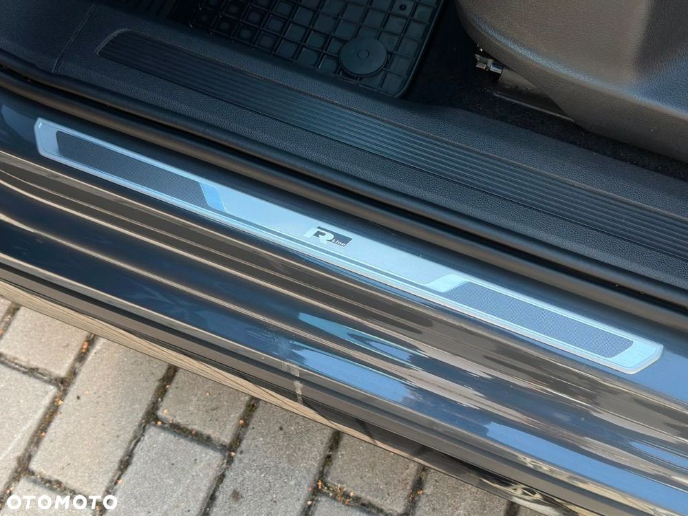 Volkswagen Touran 1.5 TSI EVO Highline - 20