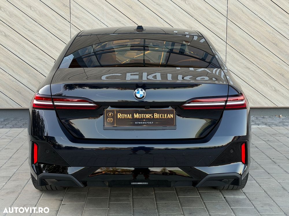 BMW Seria 5 - 17