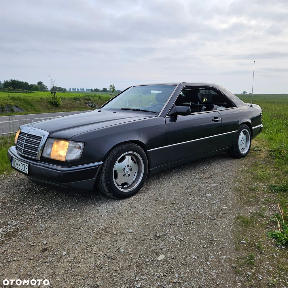 Mercedes-Benz W124 (1984-1993) - 1