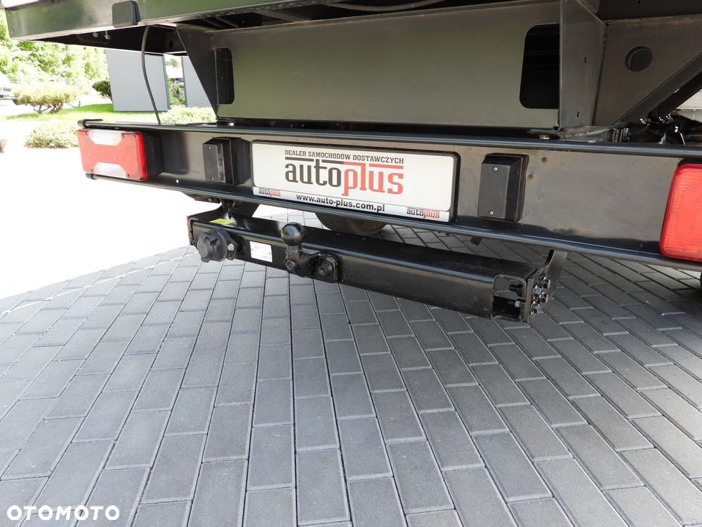 Iveco DAILY 35S12 SKRZYNIA PODWÓJNA KABINA DOKA 7 MIEJSC KLIMATYZACJA  120KM - 19