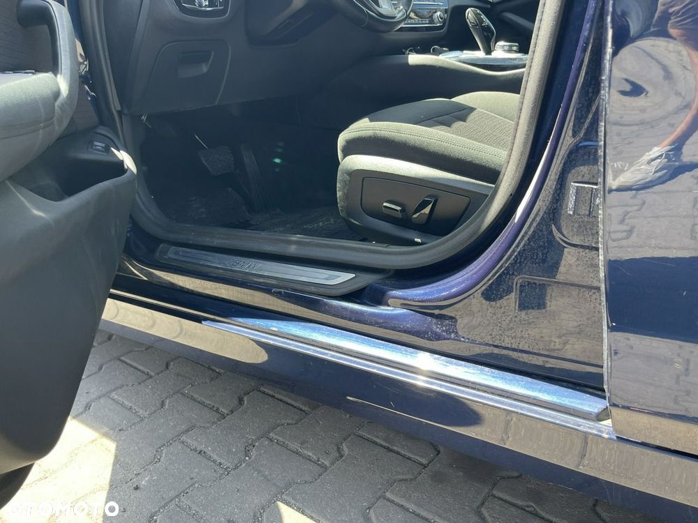 BMW Seria 5 520d xDrive Business Edition sport - 14