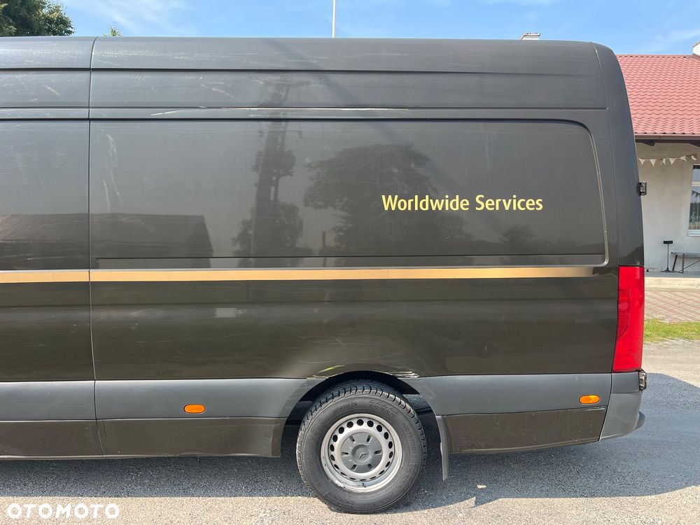 Mercedes-Benz SPRINTER 907 Maxi - 24