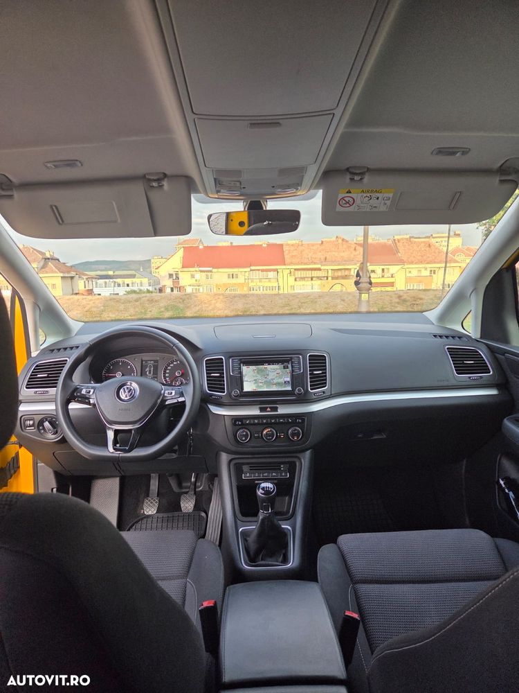 Volkswagen Sharan 2.0 TDI BlueMotion Technology Highline - 3