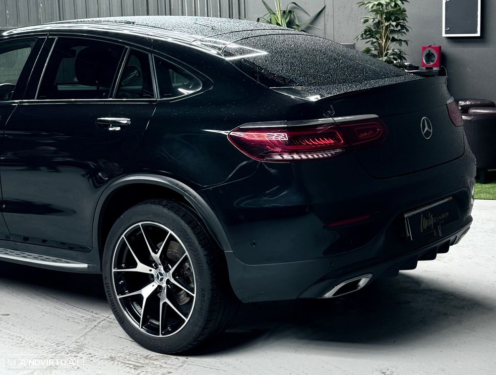 Mercedes-Benz GLC 300 de Coupe 4Matic 9G-TRONIC AMG Line - 23