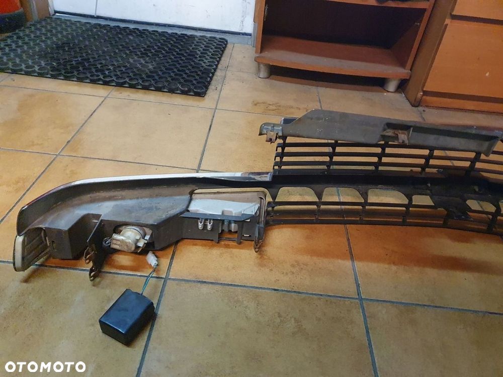 GRILL ATRAPA CHEVROLET BLAZER 98-01 ROK - 6