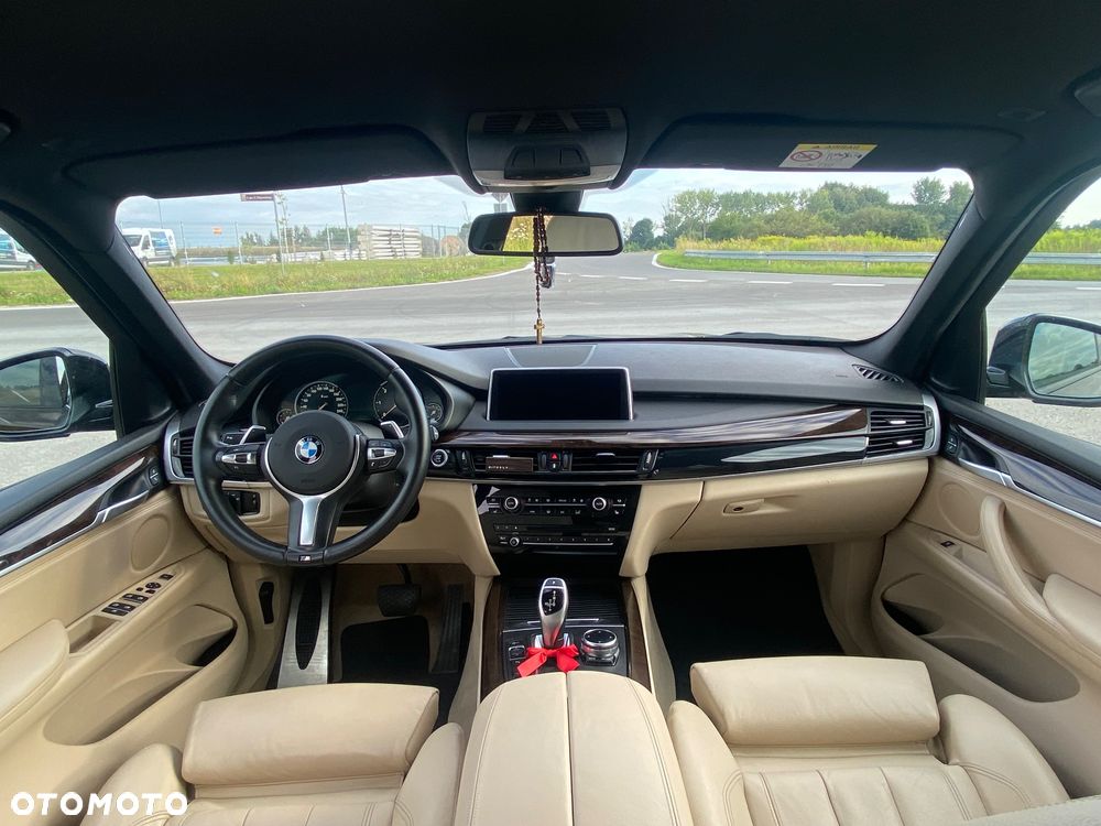 BMW X5 xDrive30d - 14