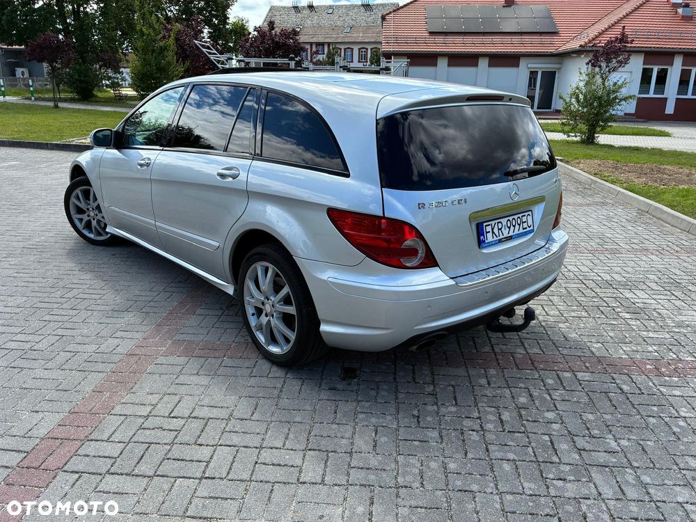 Mercedes-Benz Klasa R 320 CDI L 4-Matic - 2