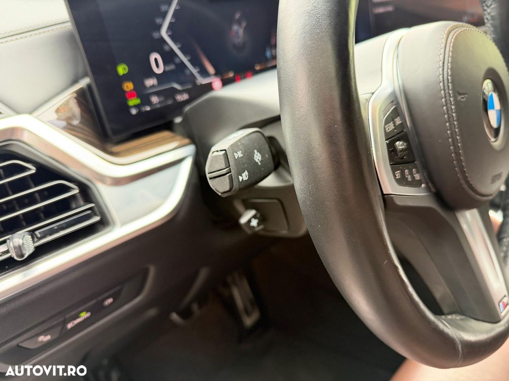 BMW X6 xDrive40i AT MHEV - 9