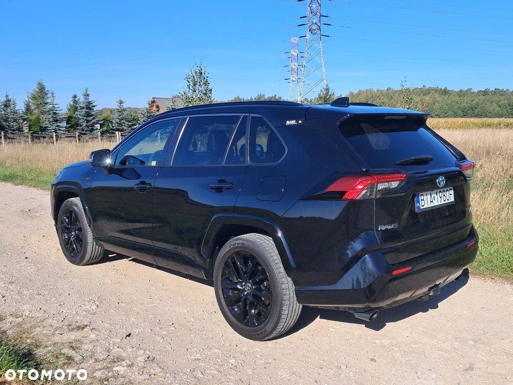 Toyota RAV4 - 4