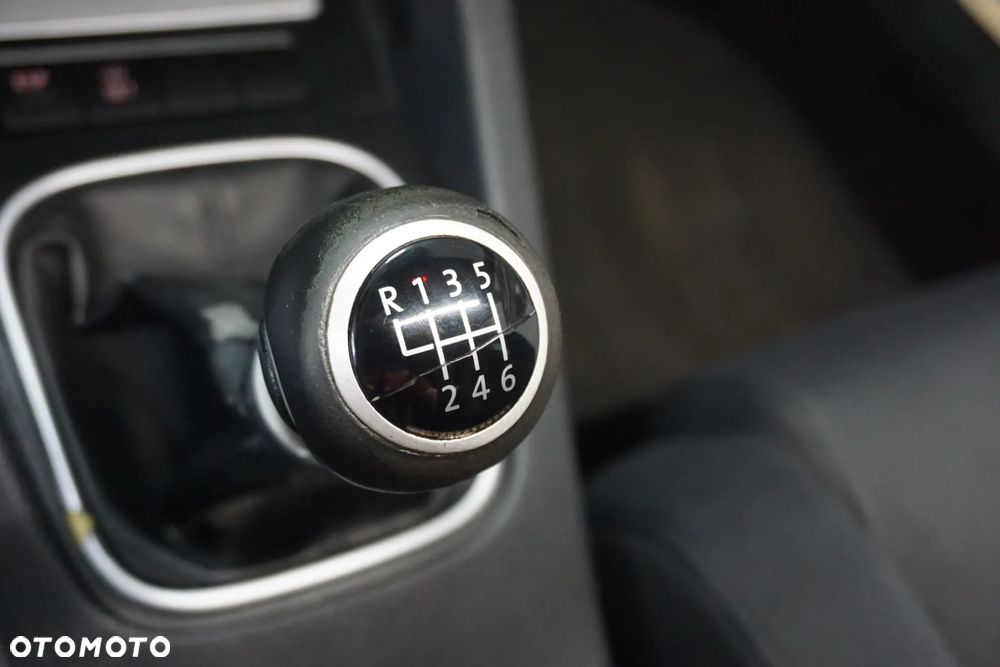 Volkswagen Golf 2.0 GTI - 32