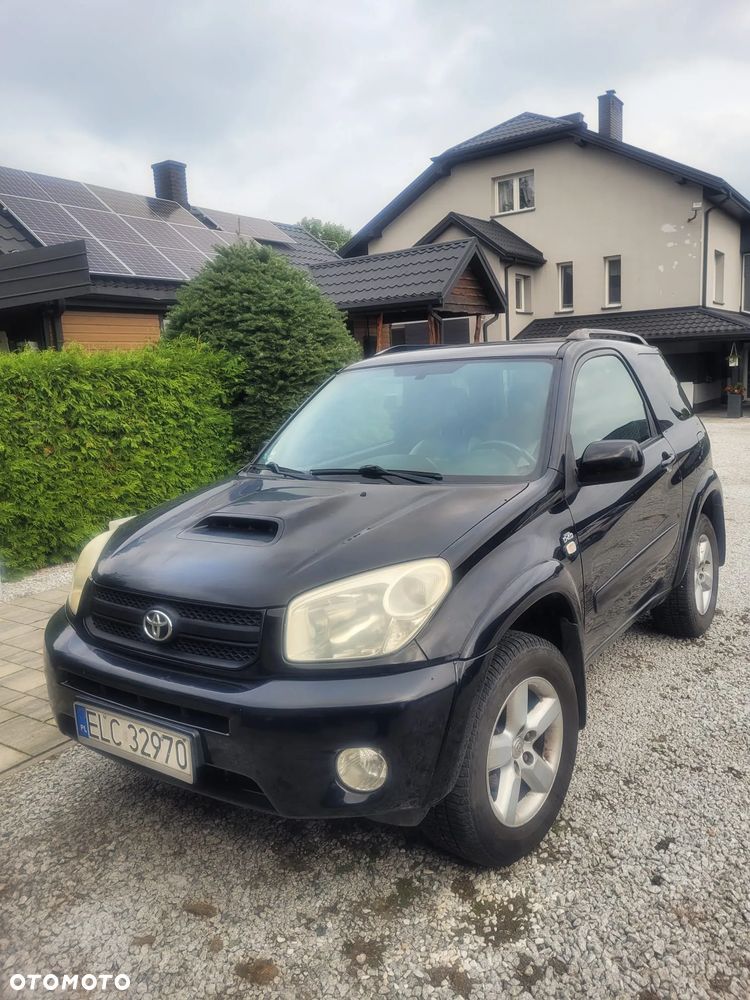 Toyota RAV4 - 1