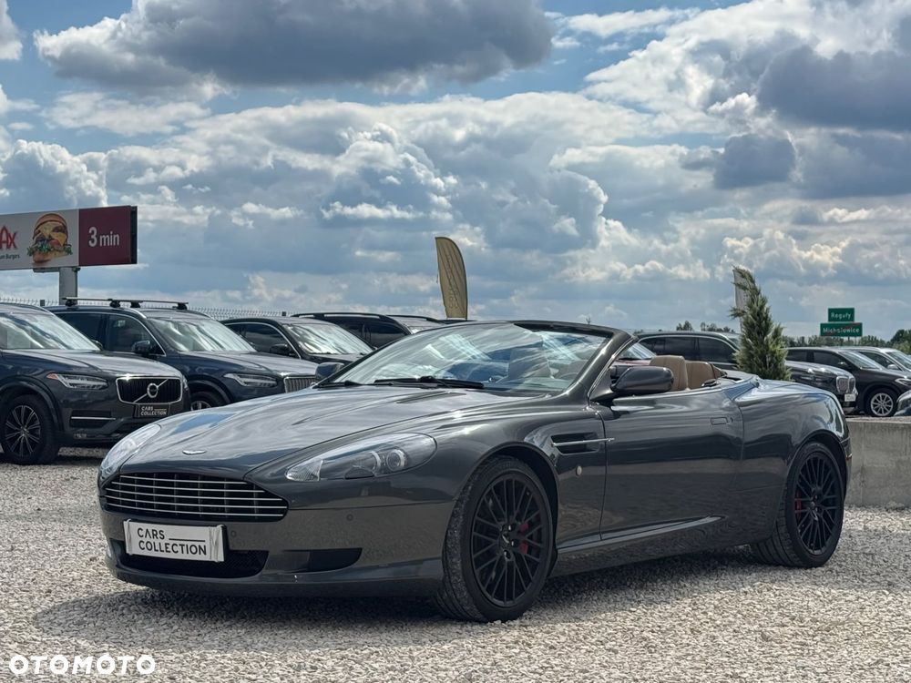 Aston Martin DB9 - 22