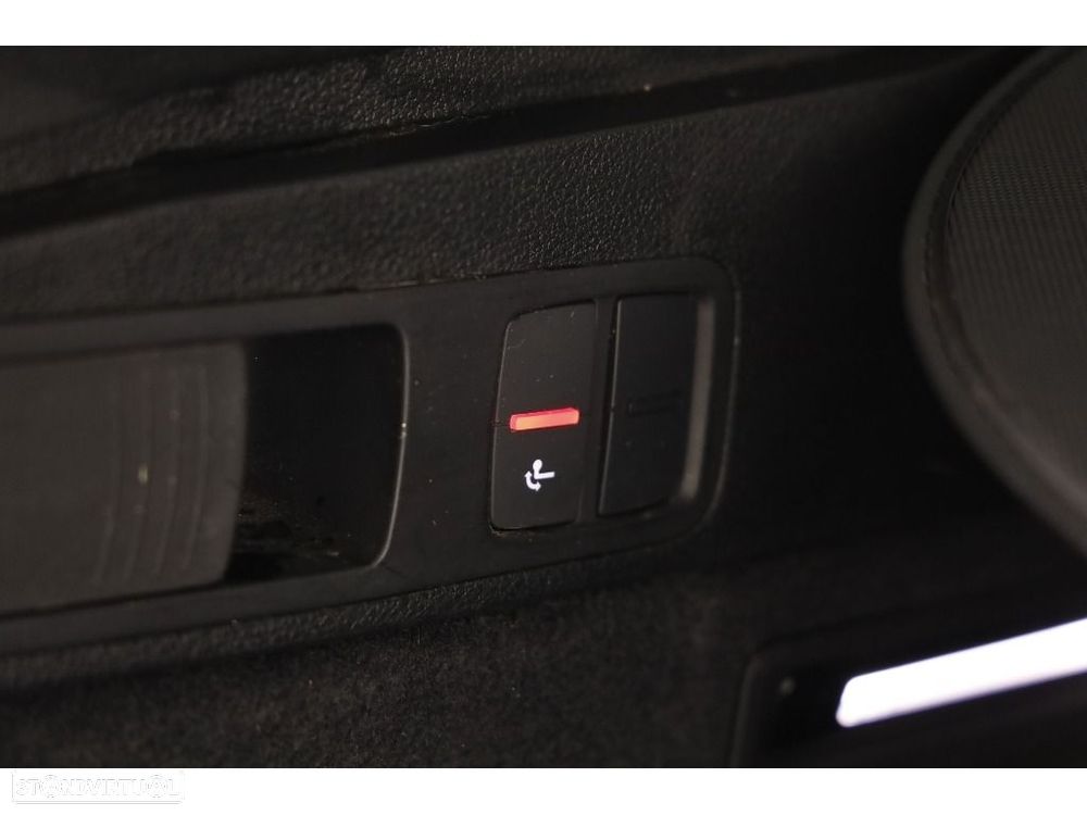 Audi Q5 50 TFSIe quattro Advanced S tronic - 27