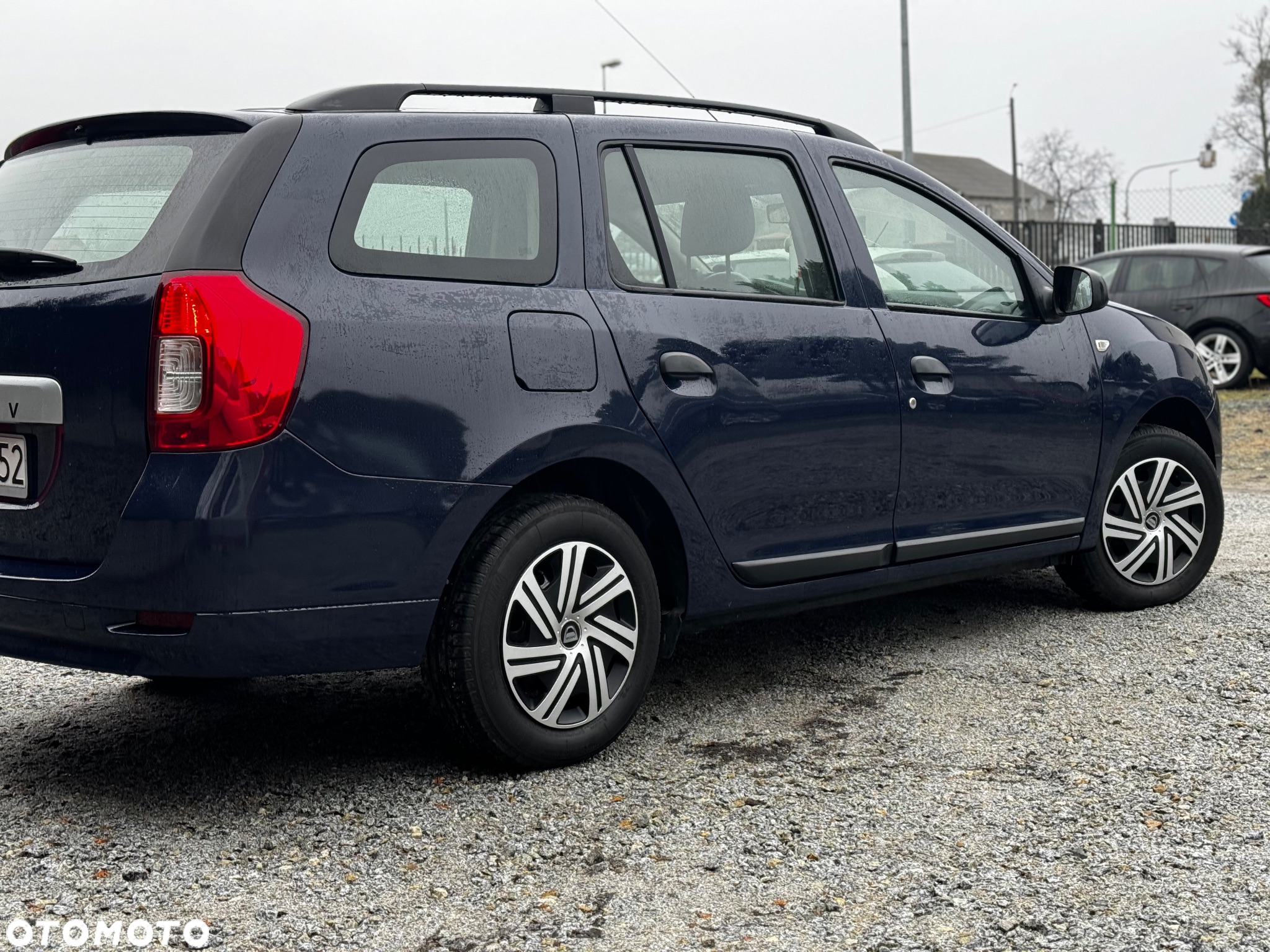 Dacia Logan MCV 1.2 16V 75 Ambiance - 10