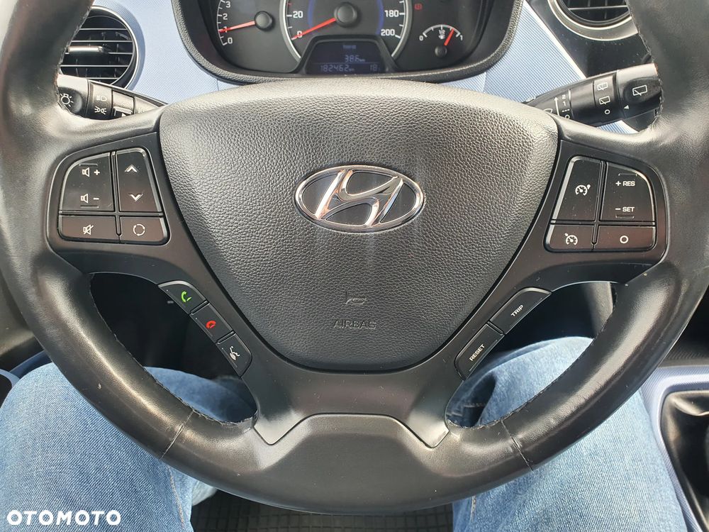 Hyundai i10 1.0 BlueDrive Black Line - 16