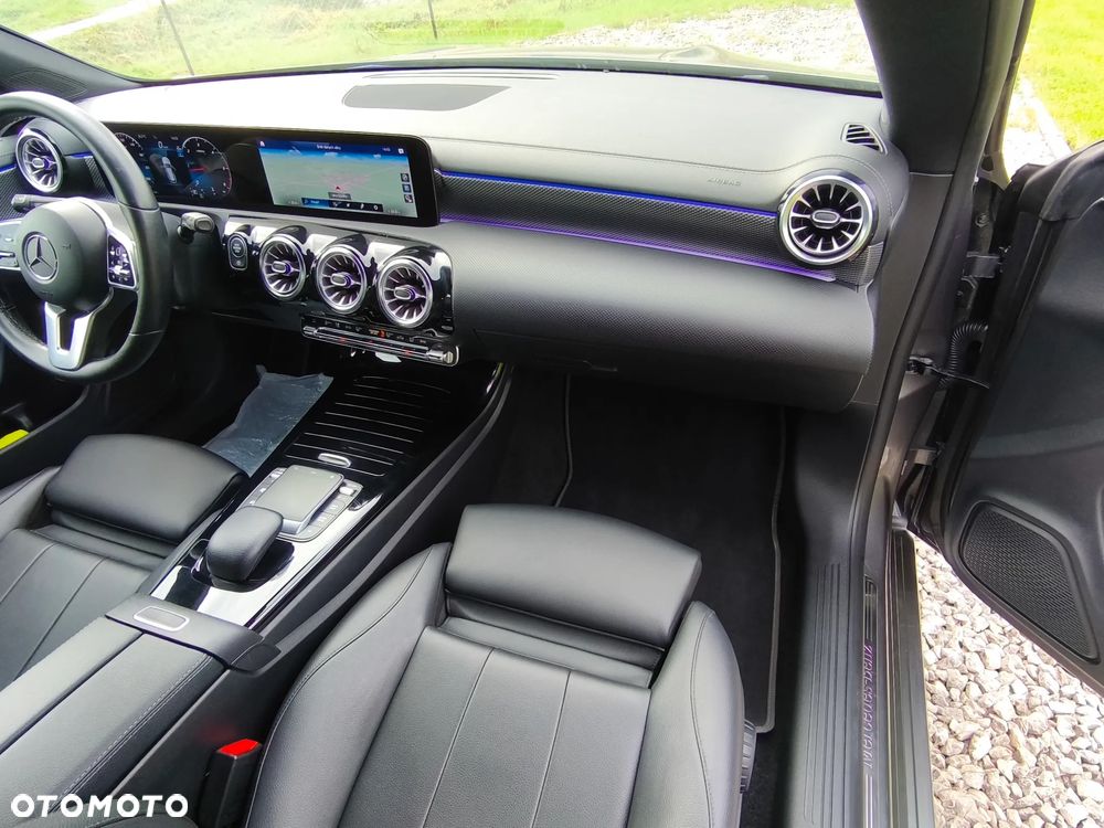Mercedes-Benz CLA - 34