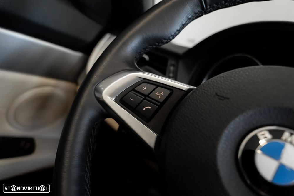 BMW Z4 23 i - 13