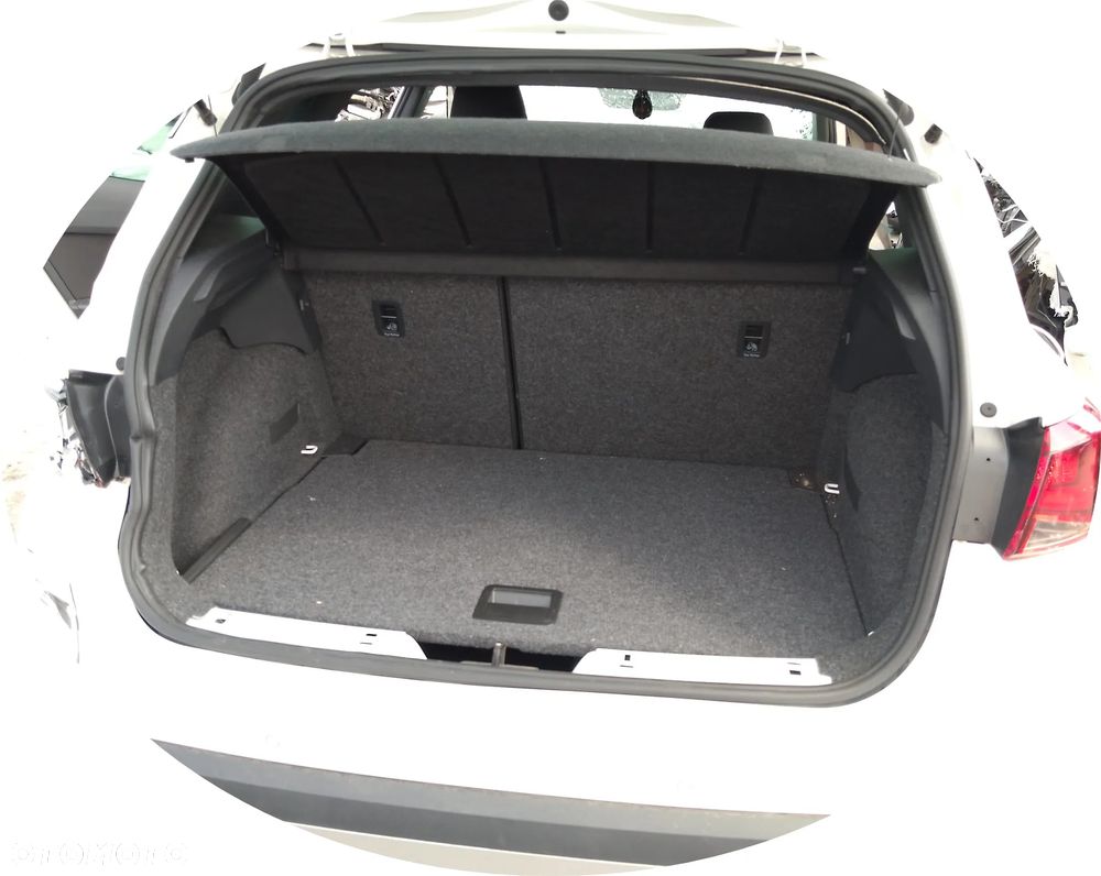 SEAT ARONA FR WANNA WZMOCNIENIE PAS TYLNY TYŁ - 1