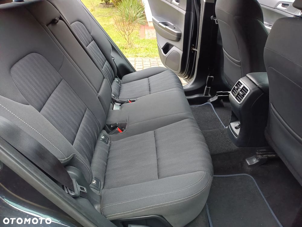 Kia Sportage 1.7 CRDI Business Line 2WD DCT - 11