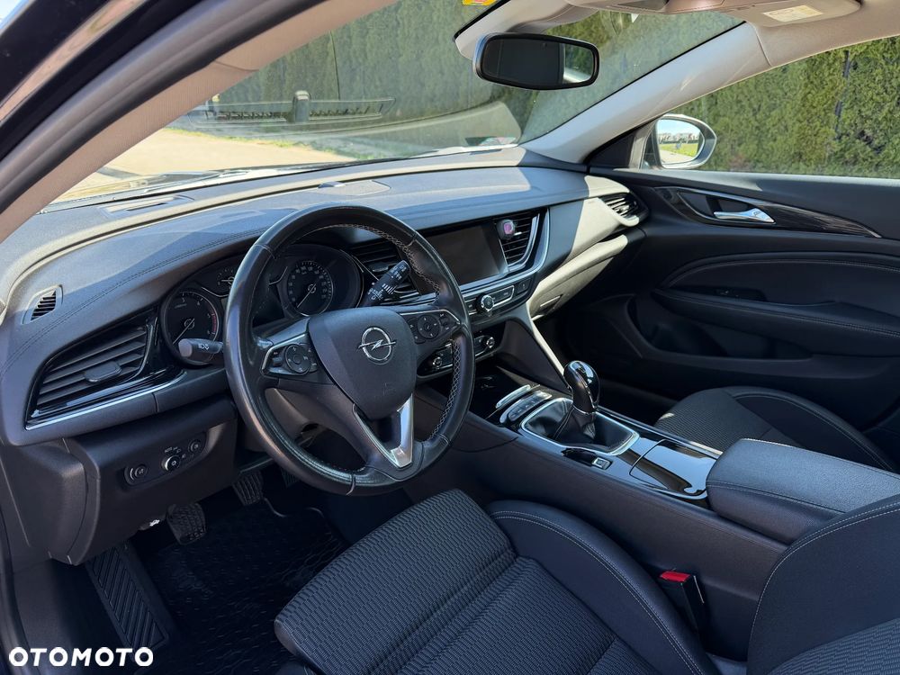 Opel Insignia 2.0 CDTI Innovation S&S - 10