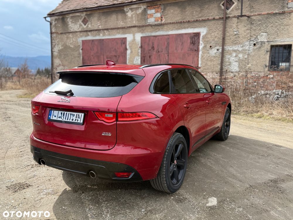 Jaguar F-Pace 3.0 V6 AWD R-Sport - 5