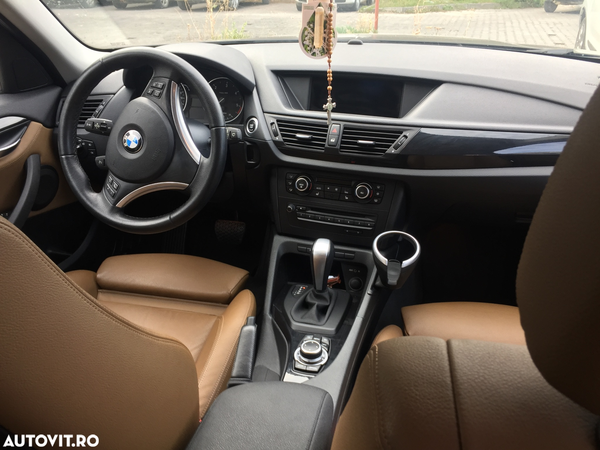 BMW X1 - 4