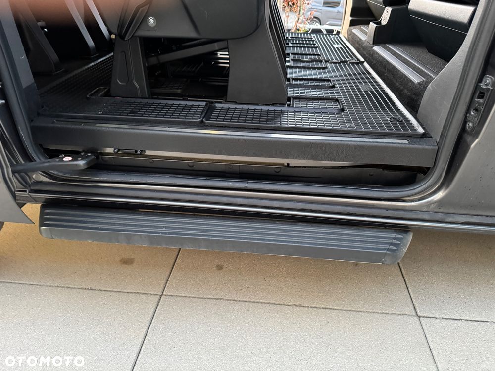 Ford Tourneo Custom 320 L1H1 VA Autm Titanium - 18