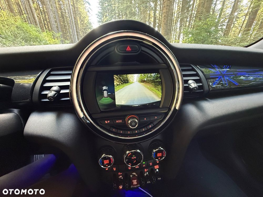 MINI John Cooper Works Essential Trim - 12