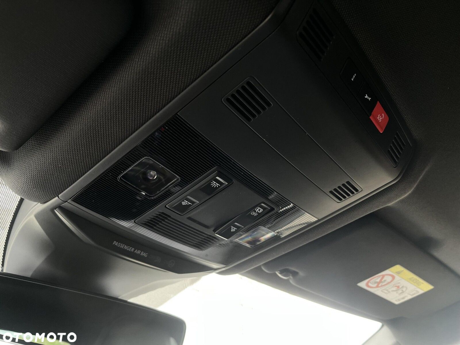Volkswagen T-Roc - 27