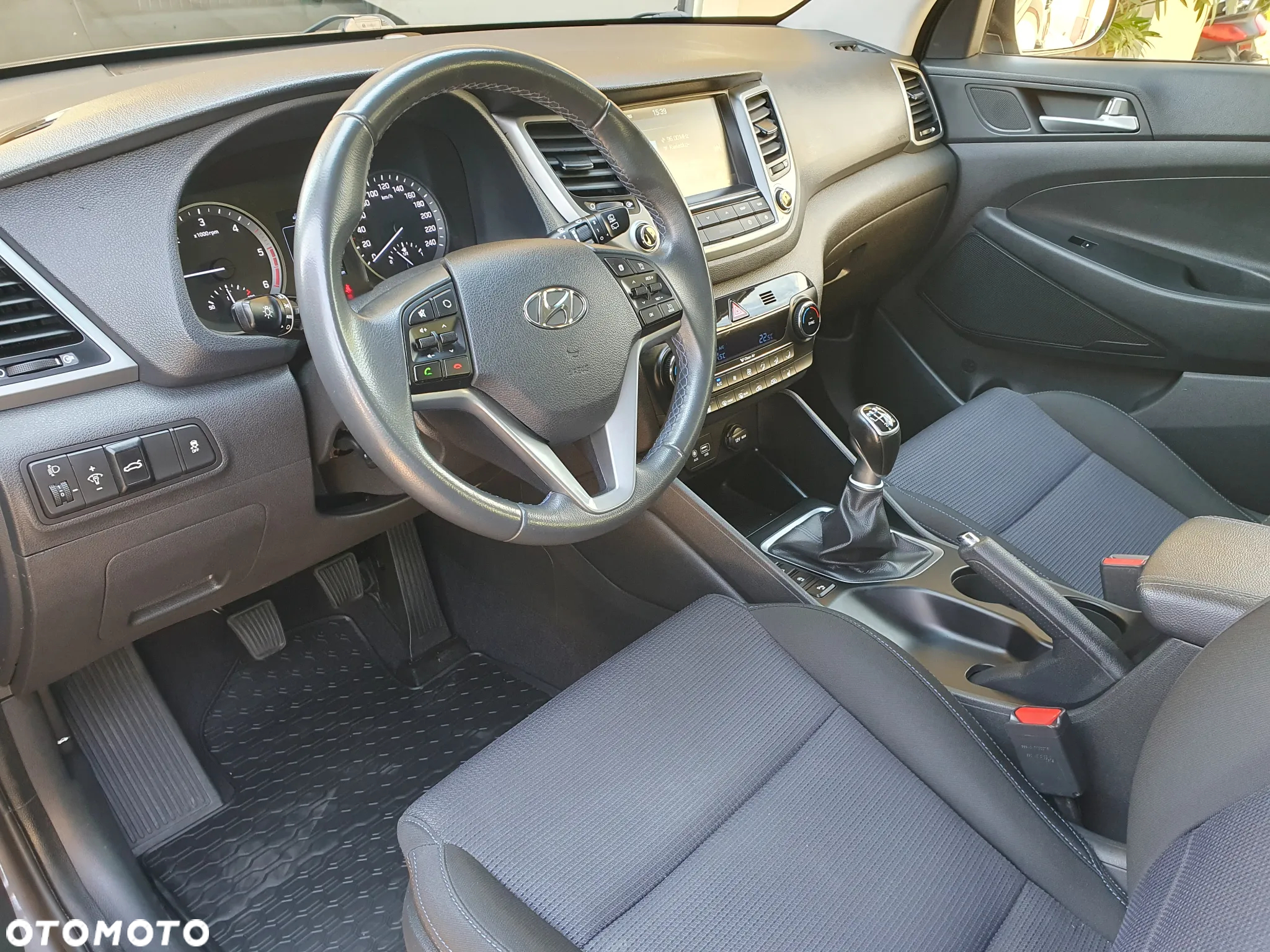 Hyundai Tucson 1.7 CRDI BlueDrive Comfort 2WD - 15