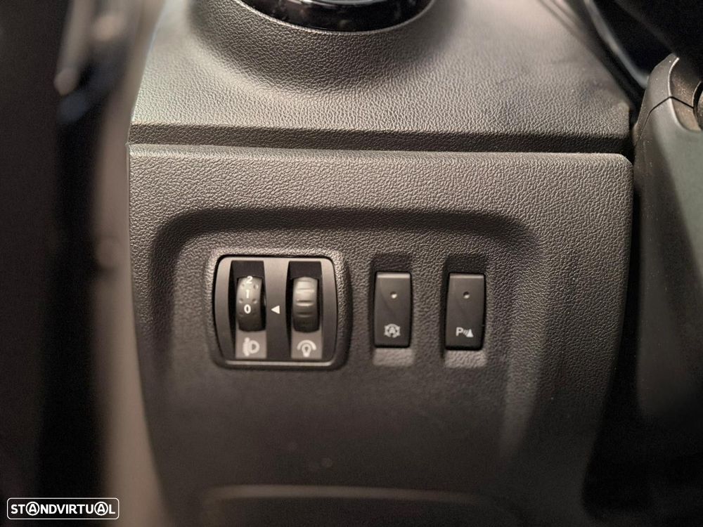 Renault Captur 0.9 TCE Exclusive - 22