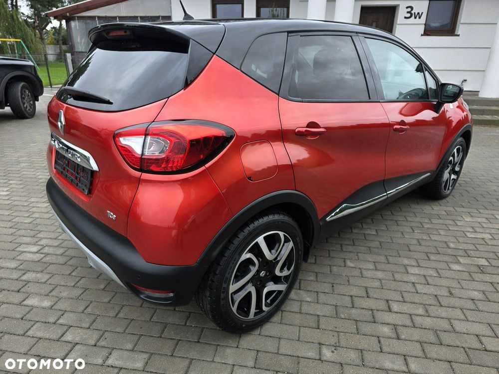 Renault Captur 1.2 TCe Helly Hansen EDC - 11