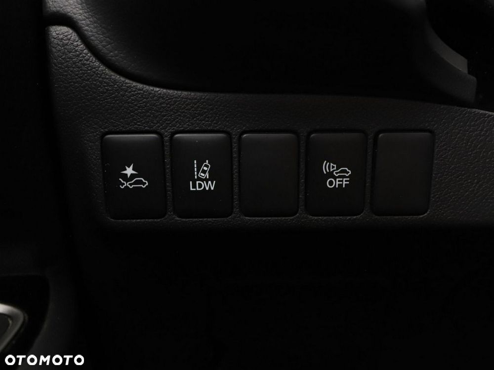 Mitsubishi Outlander Intense + - 36