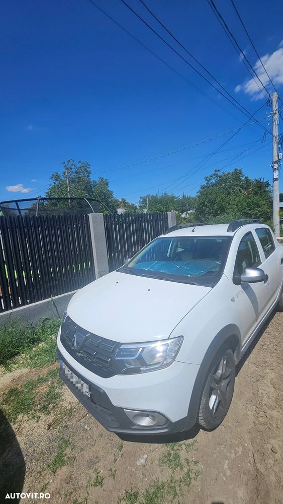 Dacia Sandero 0.9 TCe SL PLUS - 6
