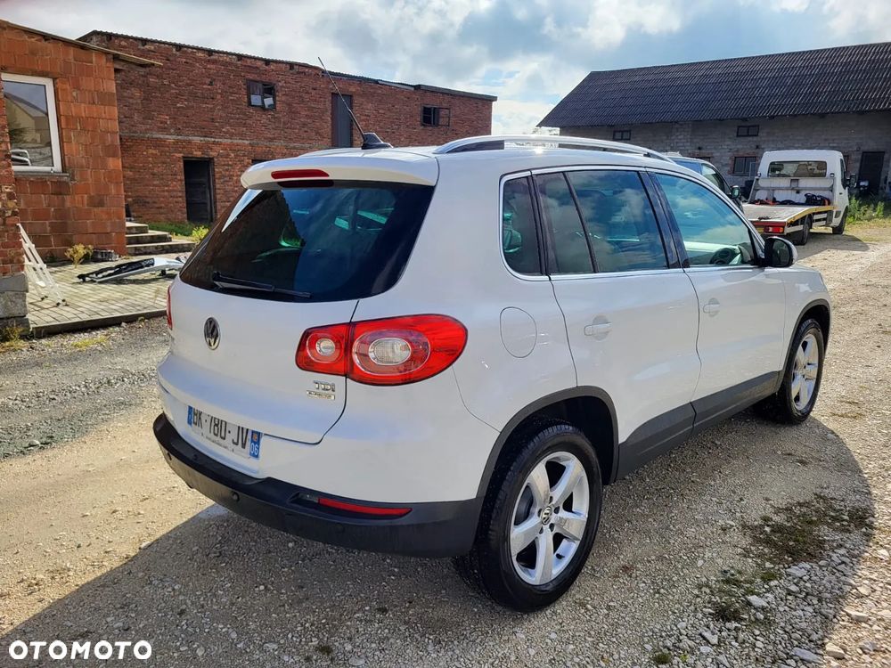 Volkswagen Tiguan - 7