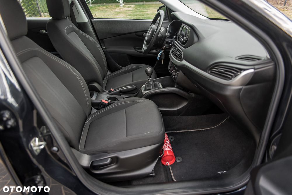 Fiat Tipo 1.4 16V More - 27