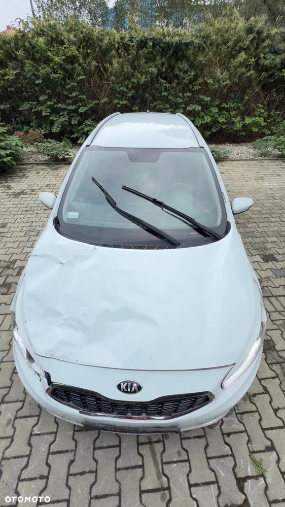 Kia Ceed 1.6 CRDi L Business Line - 4