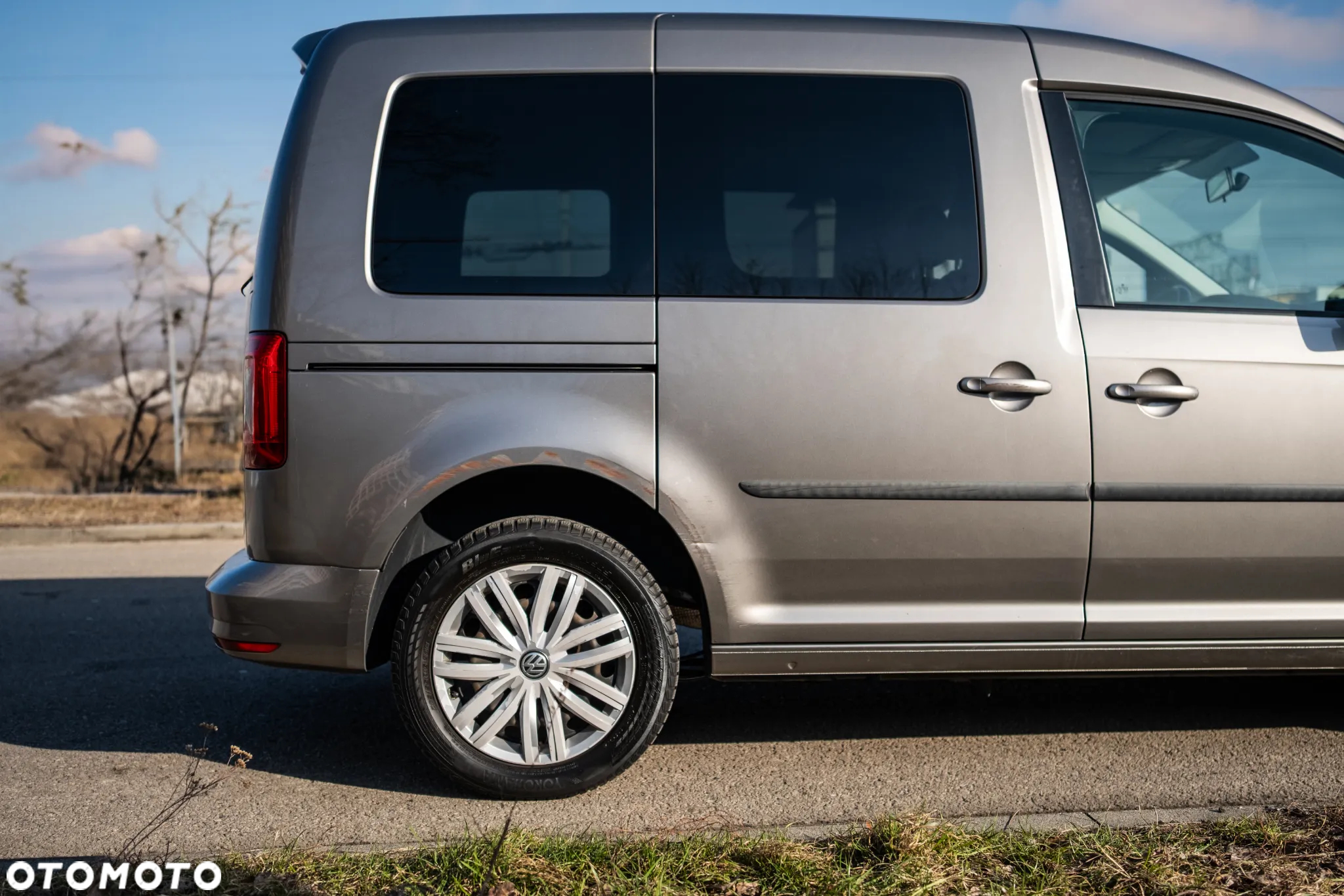 Volkswagen Caddy 1.4 TSI Comfortline - 9