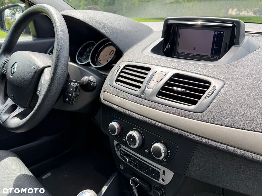 Renault Megane 1.6 16V Style Edition - 16