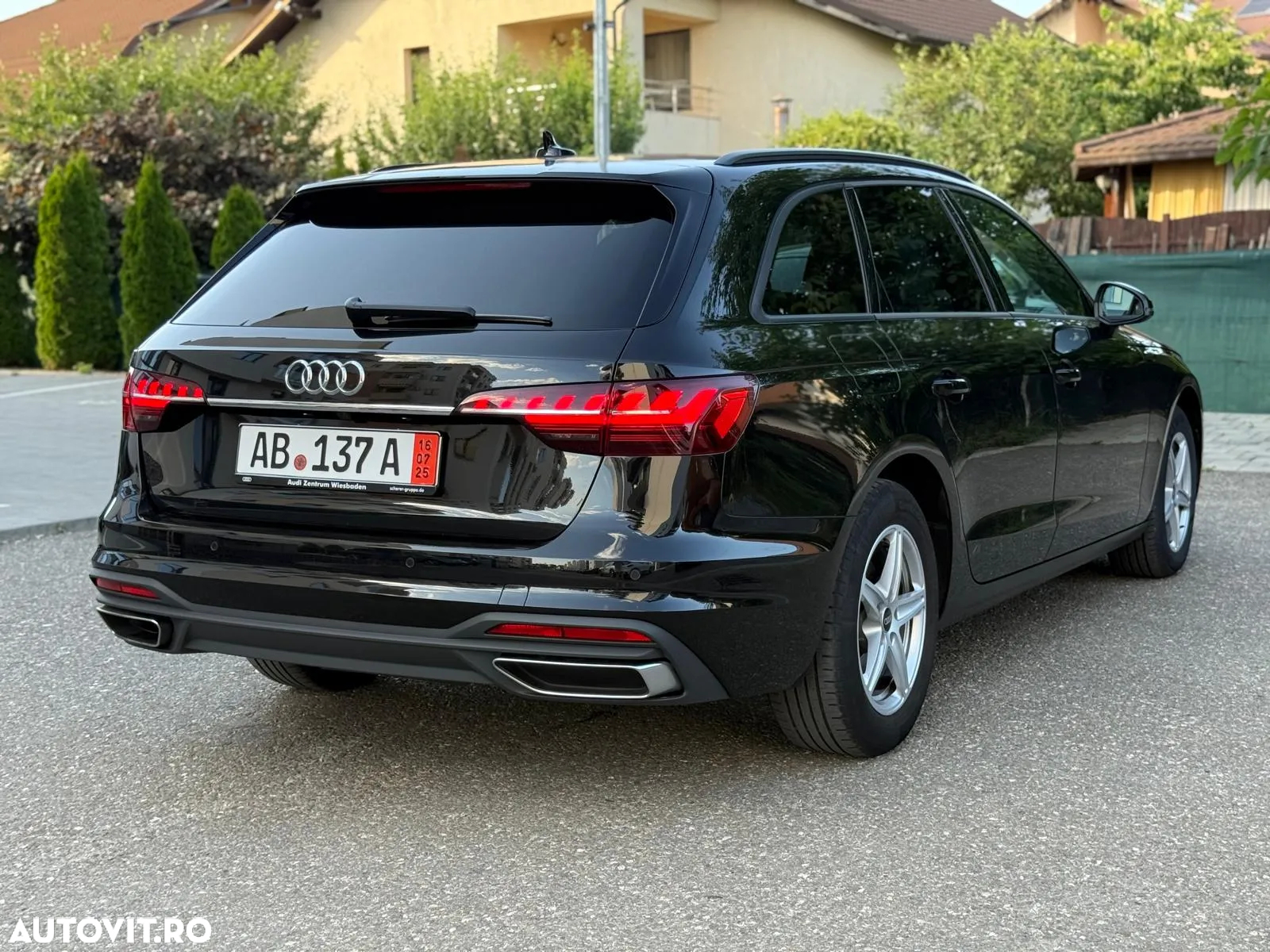 Audi A4 Avant 2.0 35 TDI S tronic MHEV Advanced - 2