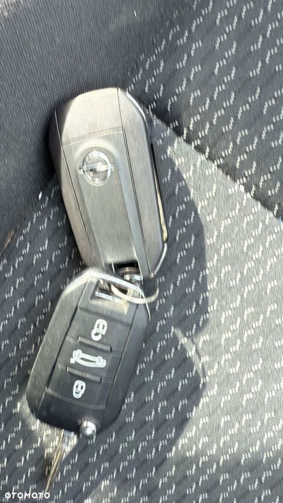 Opel Crossland 1.2 Business Edition - 25