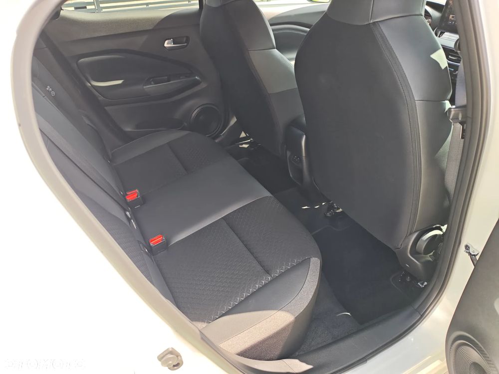 Nissan Juke 1.0 DIG-T N-Connecta - 13