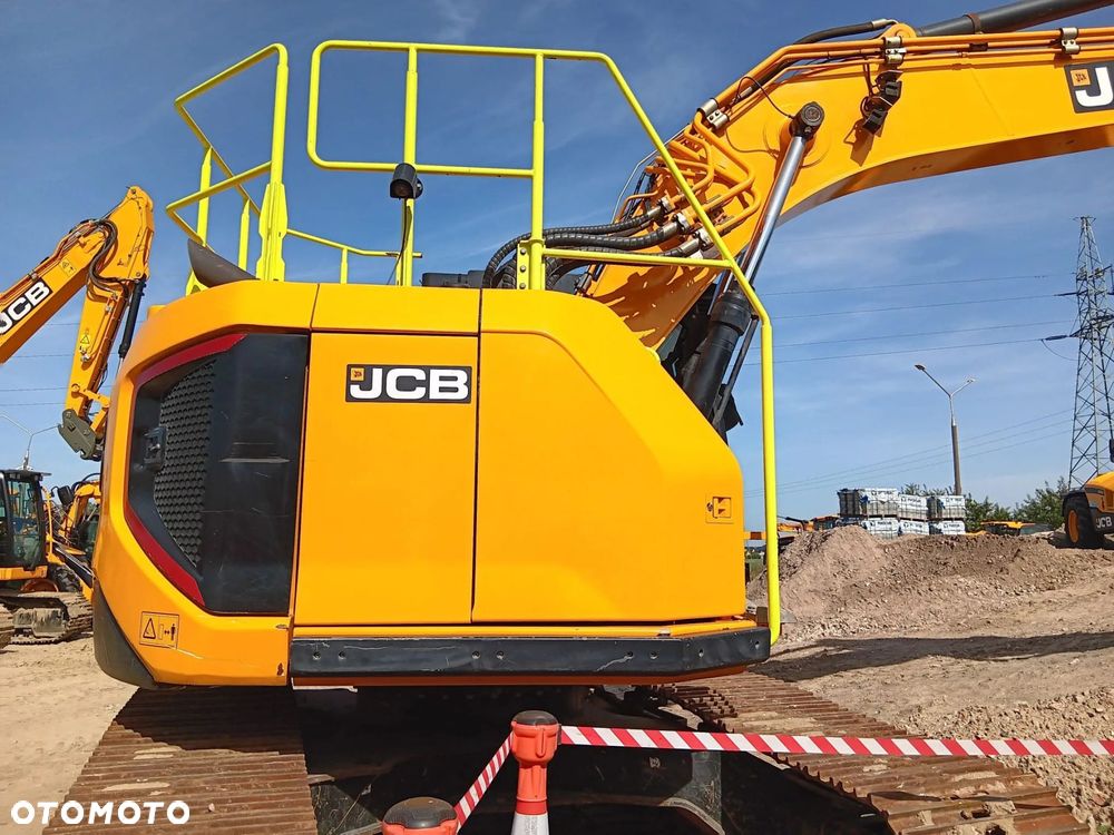 JCB 245X - 3