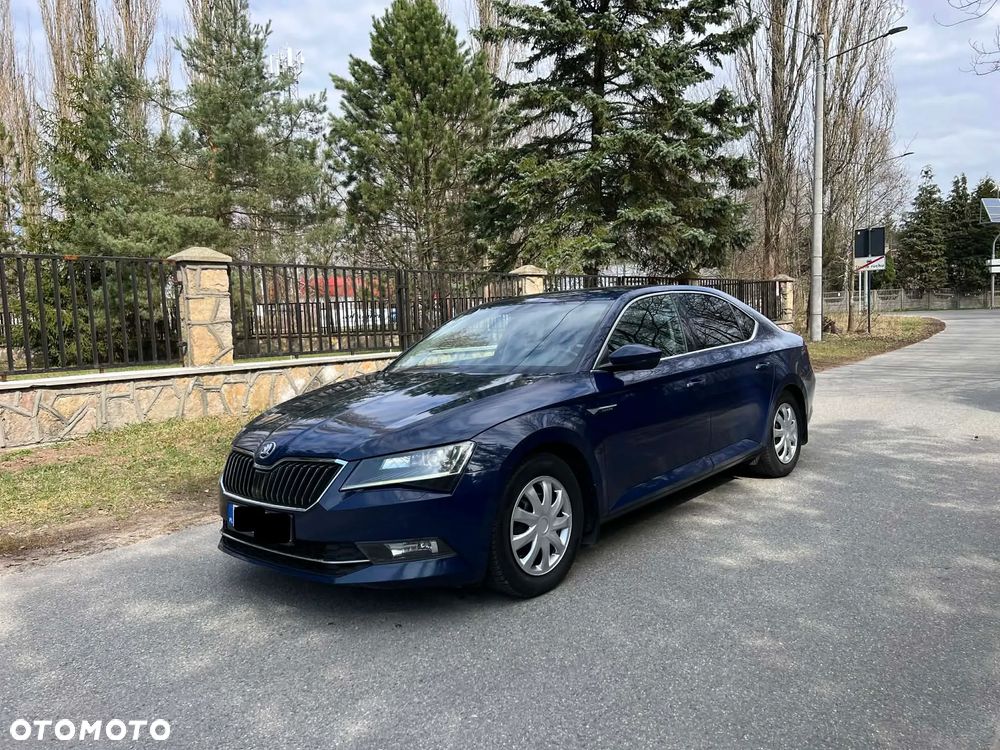 Skoda Superb 1.6 TDI Ambition - 3