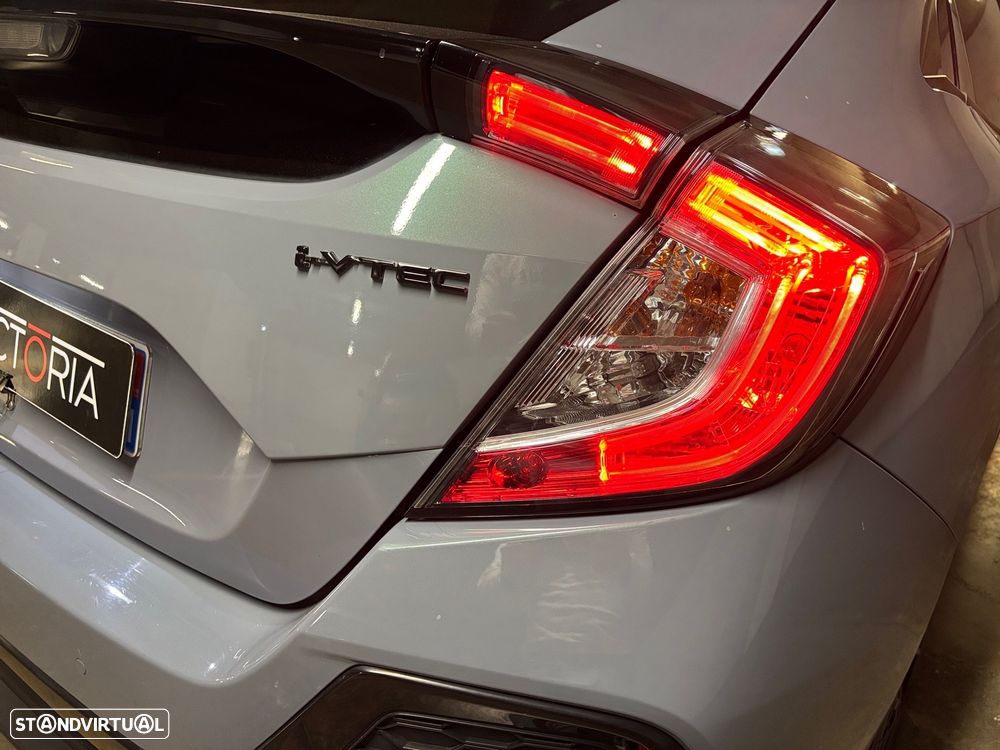 Honda Civic 1.0 i-VTEC Turbo CVT Executive Sport Line - 14