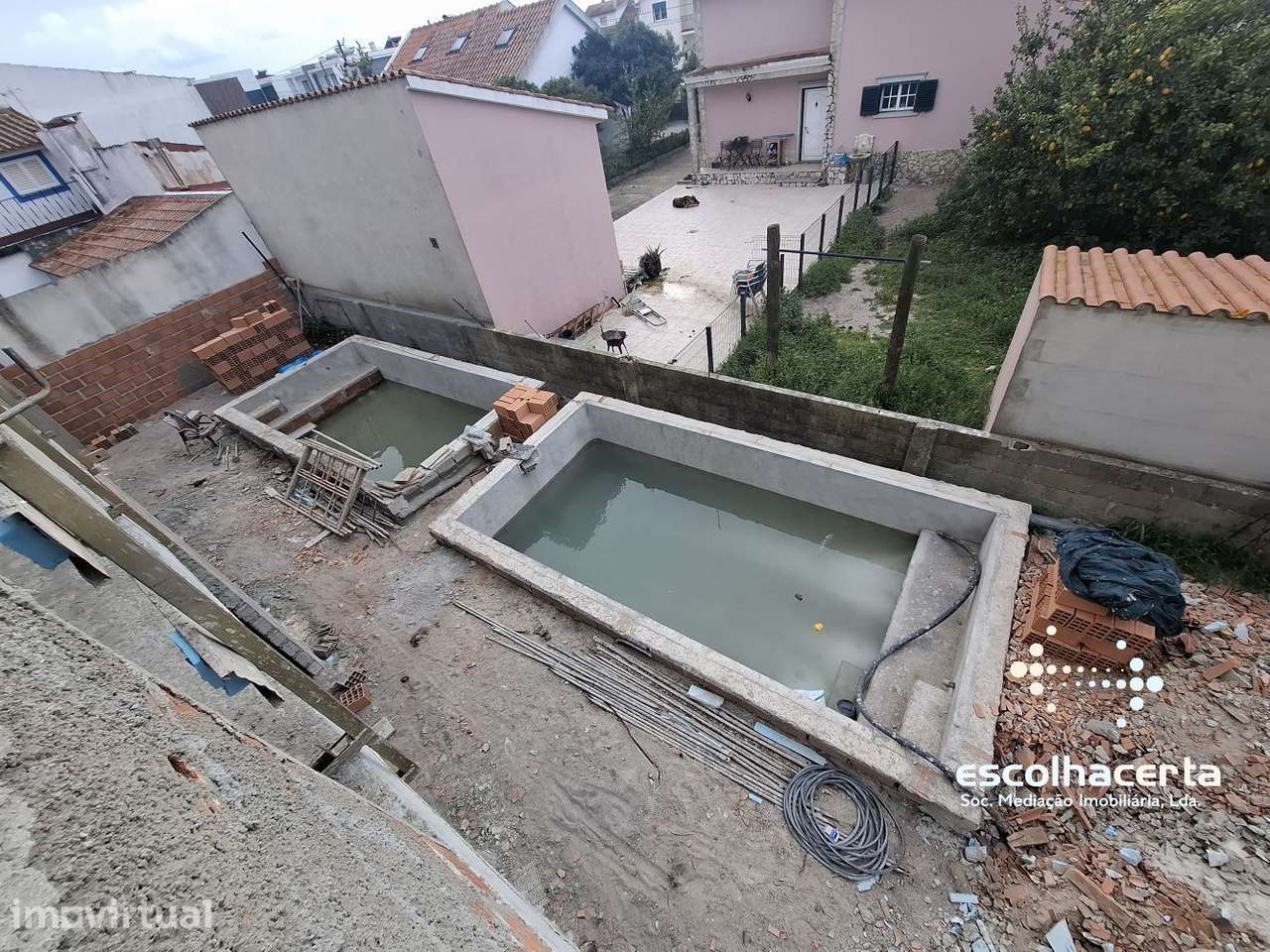 Moradia T4 Nova com Piscina e 3 Suítes | Design Moderno | Fernão... - Grande imagem: 5/38