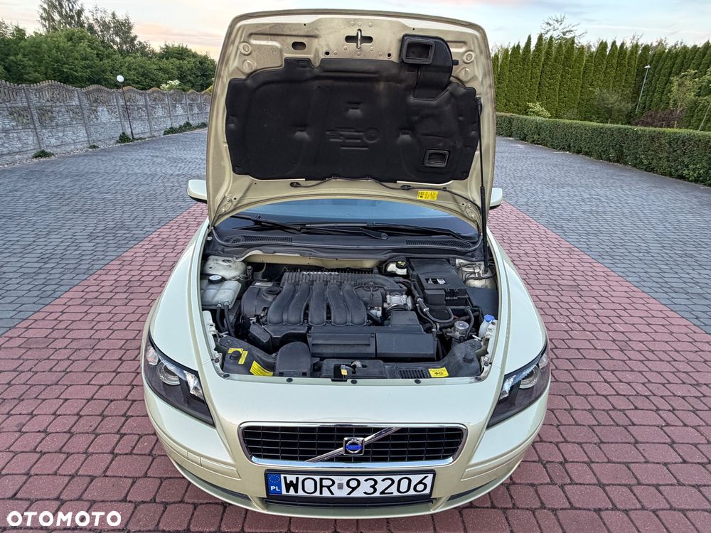 Volvo S40 2.4i Momentum - 18
