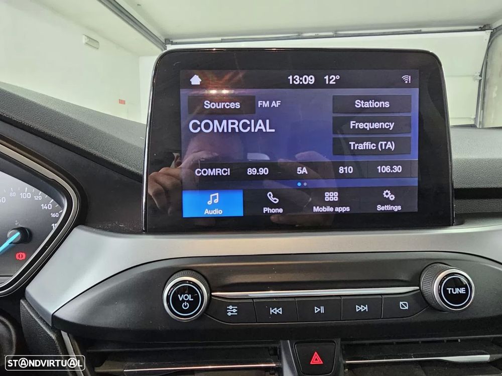 Ford Focus SW 1.0 EcoBoost Connected - 32